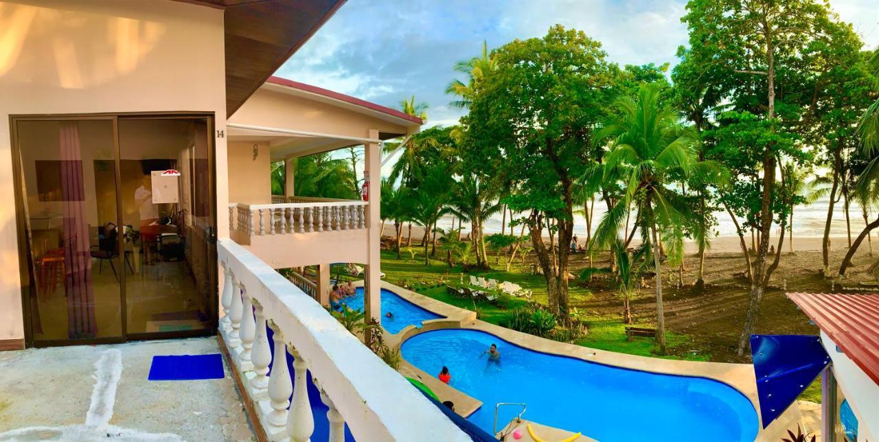 Hotel Beachfront Vista Hermosa Хако Экстерьер фото