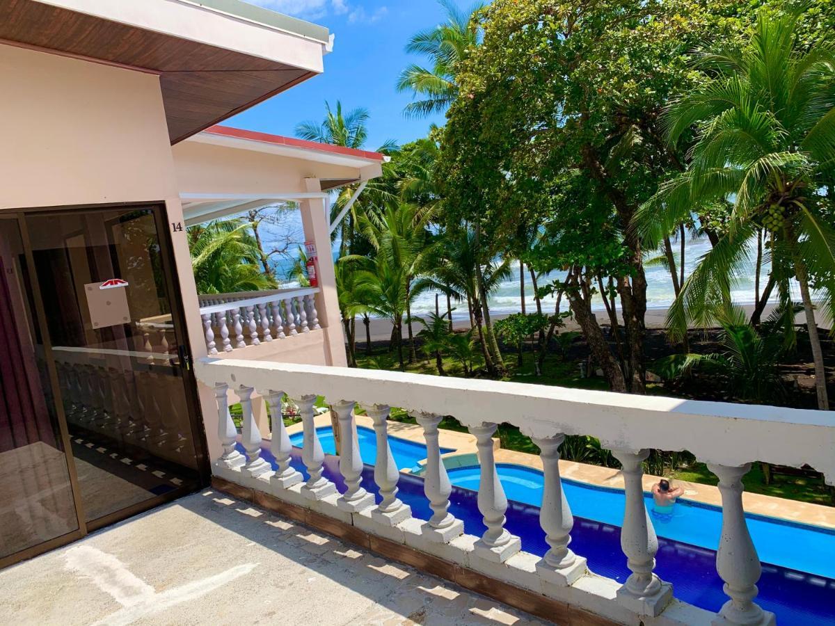 Hotel Beachfront Vista Hermosa Хако Экстерьер фото