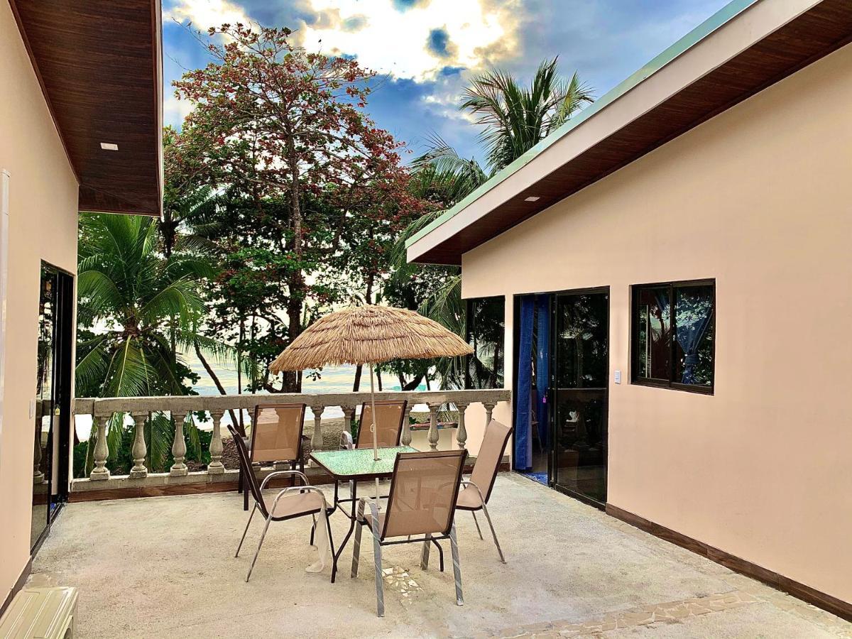 Hotel Beachfront Vista Hermosa Хако Экстерьер фото