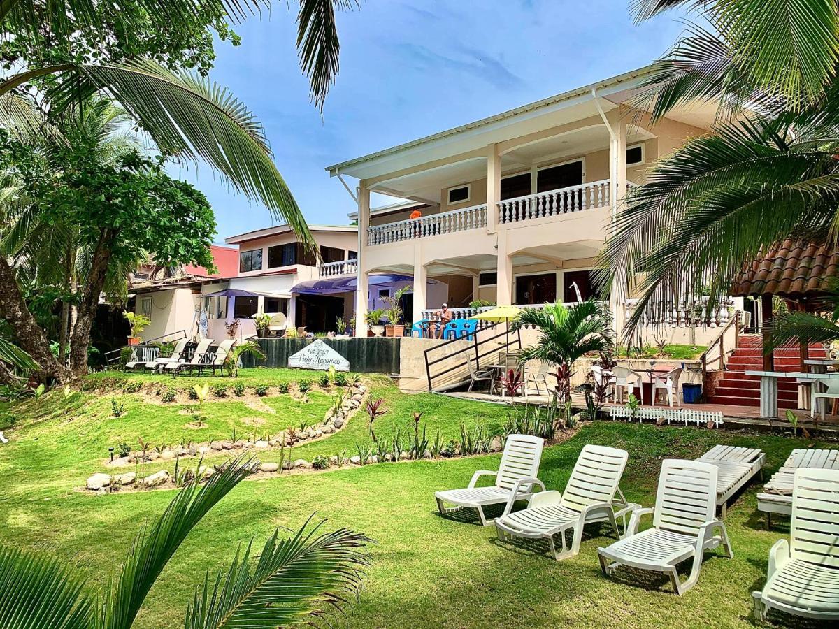 Hotel Beachfront Vista Hermosa Хако Экстерьер фото